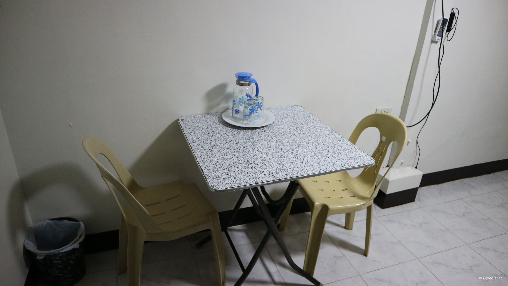 Almonte Transient Hostel Puerto Princesa Ngoại thất bức ảnh