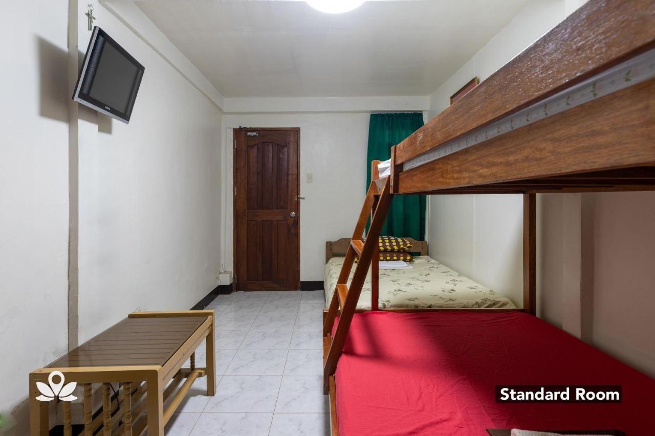 Almonte Transient Hostel Puerto Princesa Ngoại thất bức ảnh