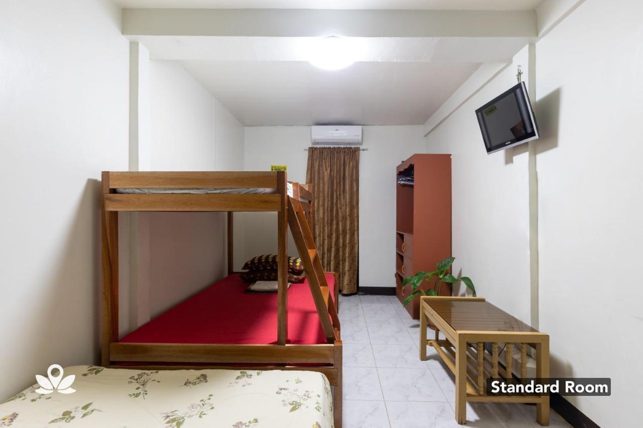 Almonte Transient Hostel Puerto Princesa Ngoại thất bức ảnh